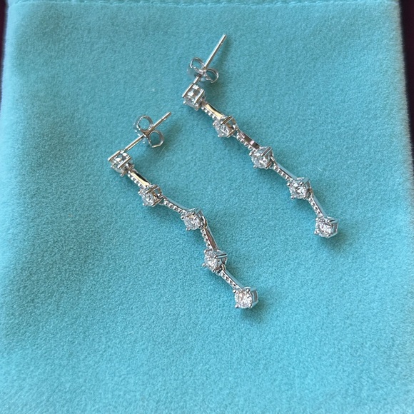 1.0 CT Moissanite Diamond 925 Sterling silver‎ dangle earrings - Picture 3 of 8
